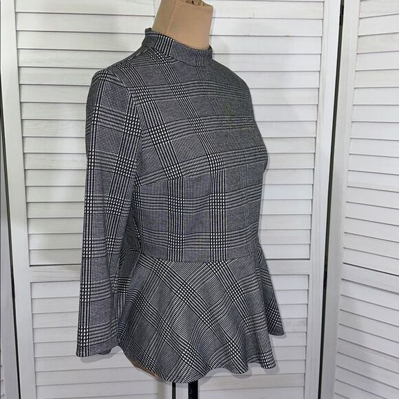 Lord & Taylor Peplum Top Size Medium NWOT Houndstooth - Picture 7 of 12